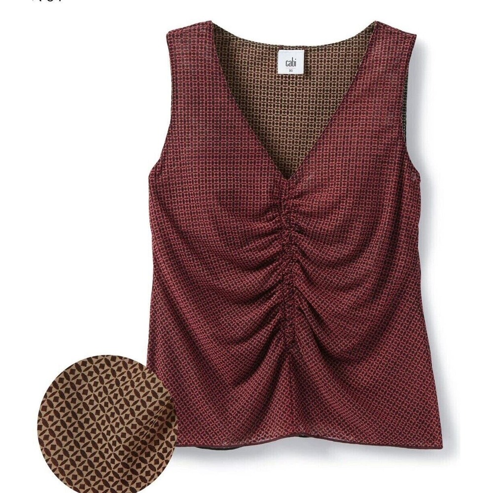 Cabi Sassy Top Reversible Fall 2023 Style #4549 Medium Tile Print Neutral NWT
